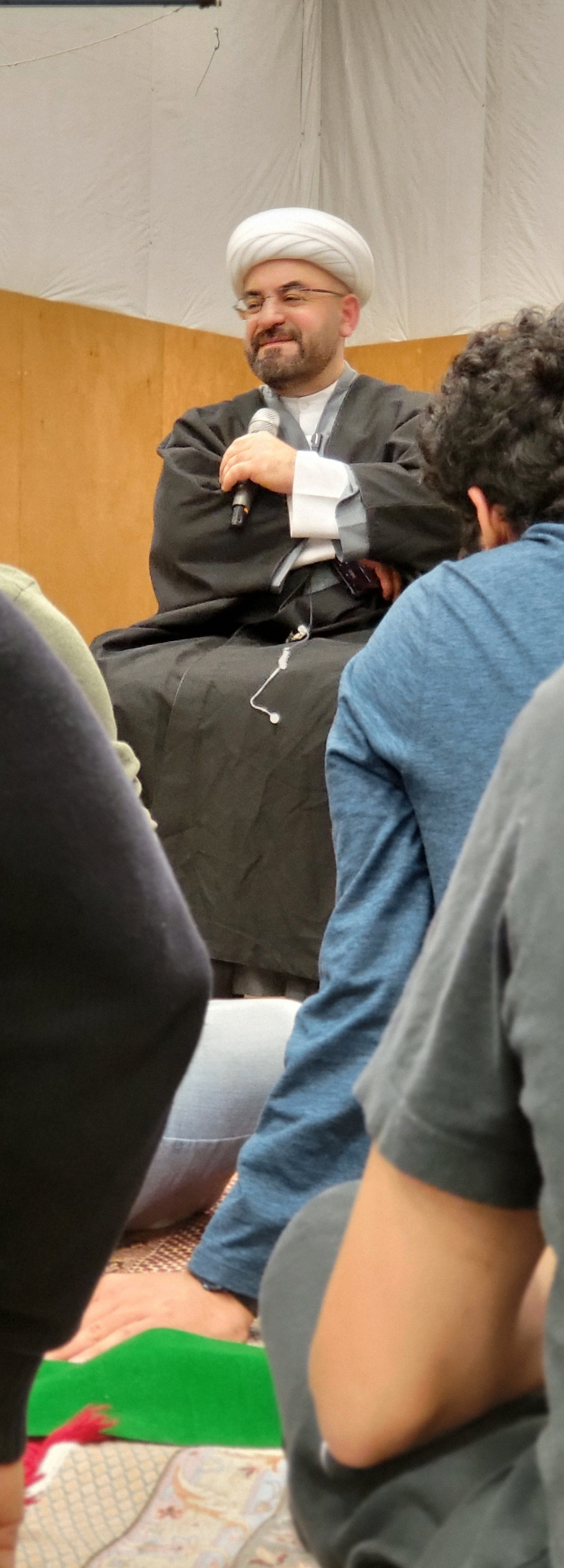 Sh. Aous Asfar addressing a youth gathering